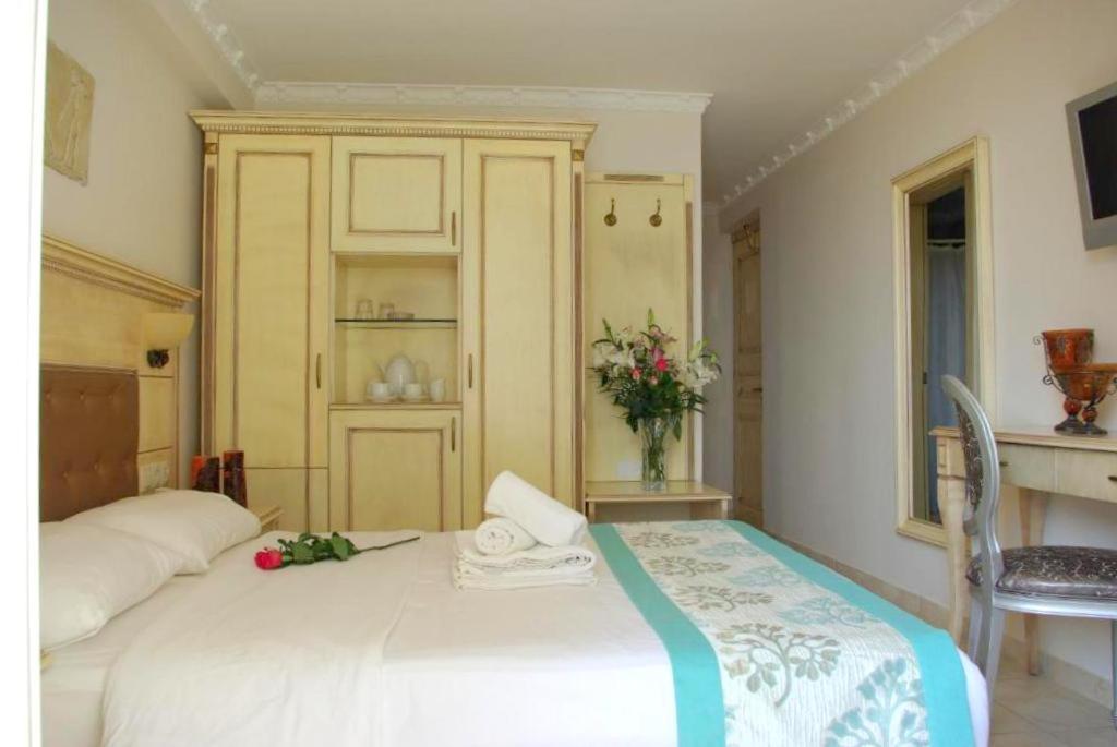 Parthenon Art Hotel Olympiakí Aktí 외부 사진